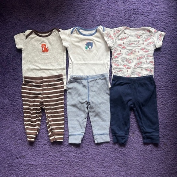 Carter's matching baby outfits (x3) - All size 6 months - Picture 2 of 13